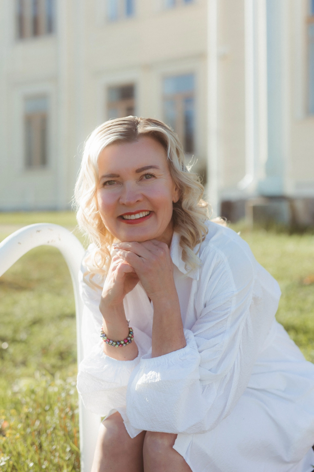 Juhlatilavastaava Nina Vikman