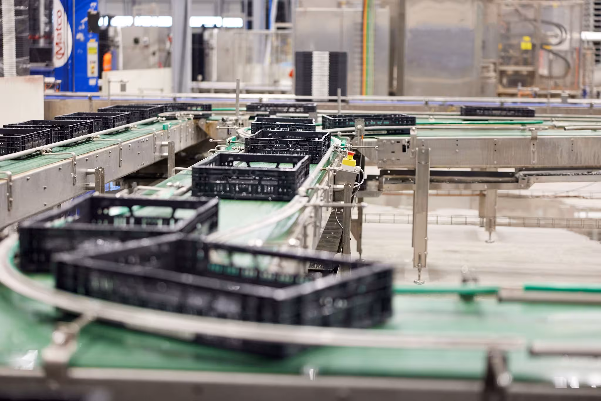 Pallets on manufacturing line