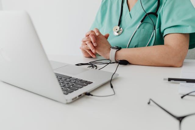 What Are the Top 3 AI Conversation Software for Healthcare?