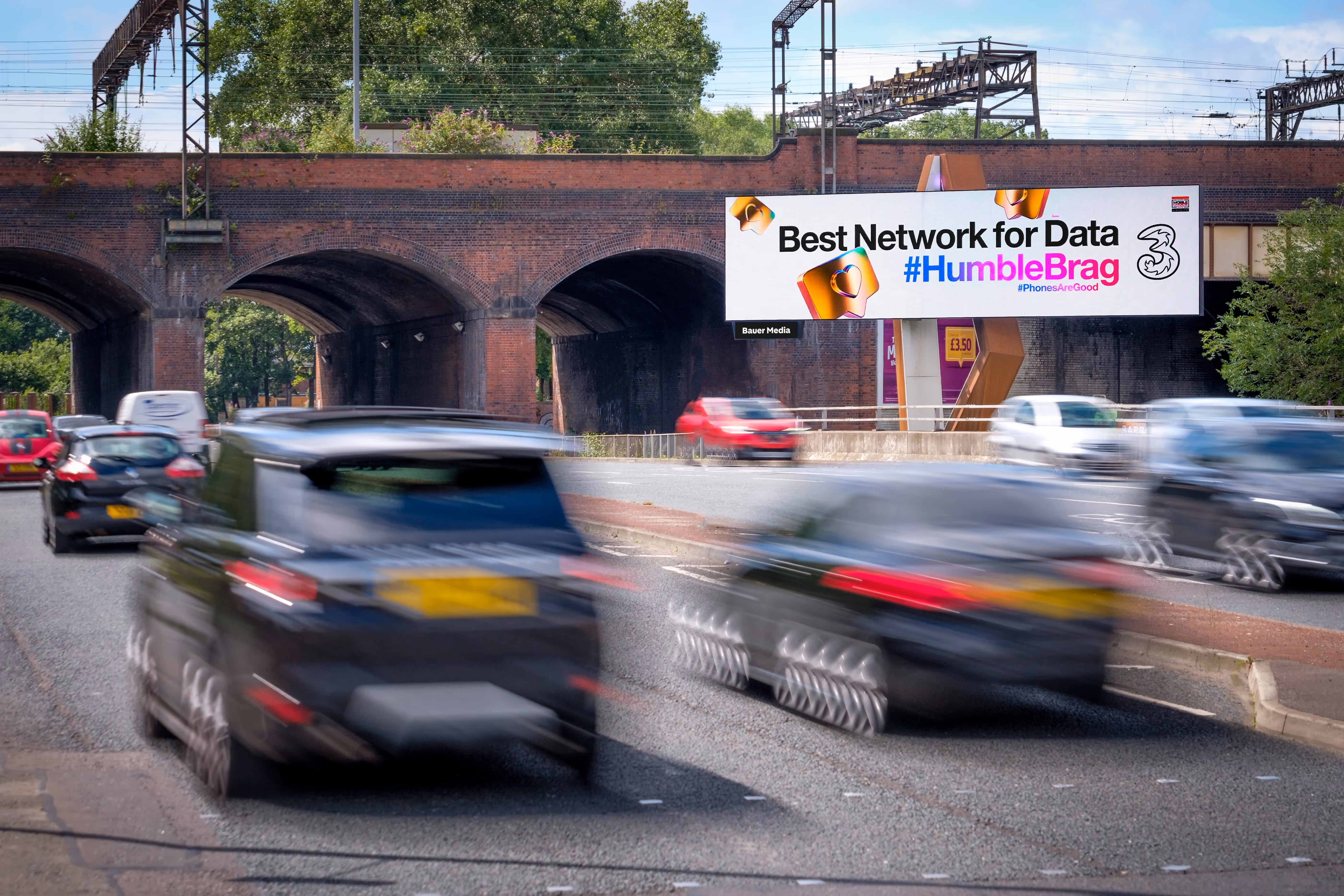 Storm DOOH advertising for 3 Mobile