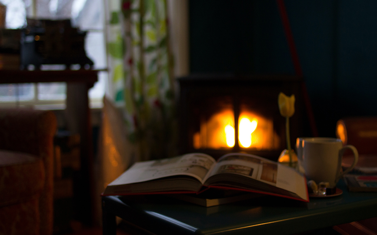 image of maintenance service team at work (for a property management company)