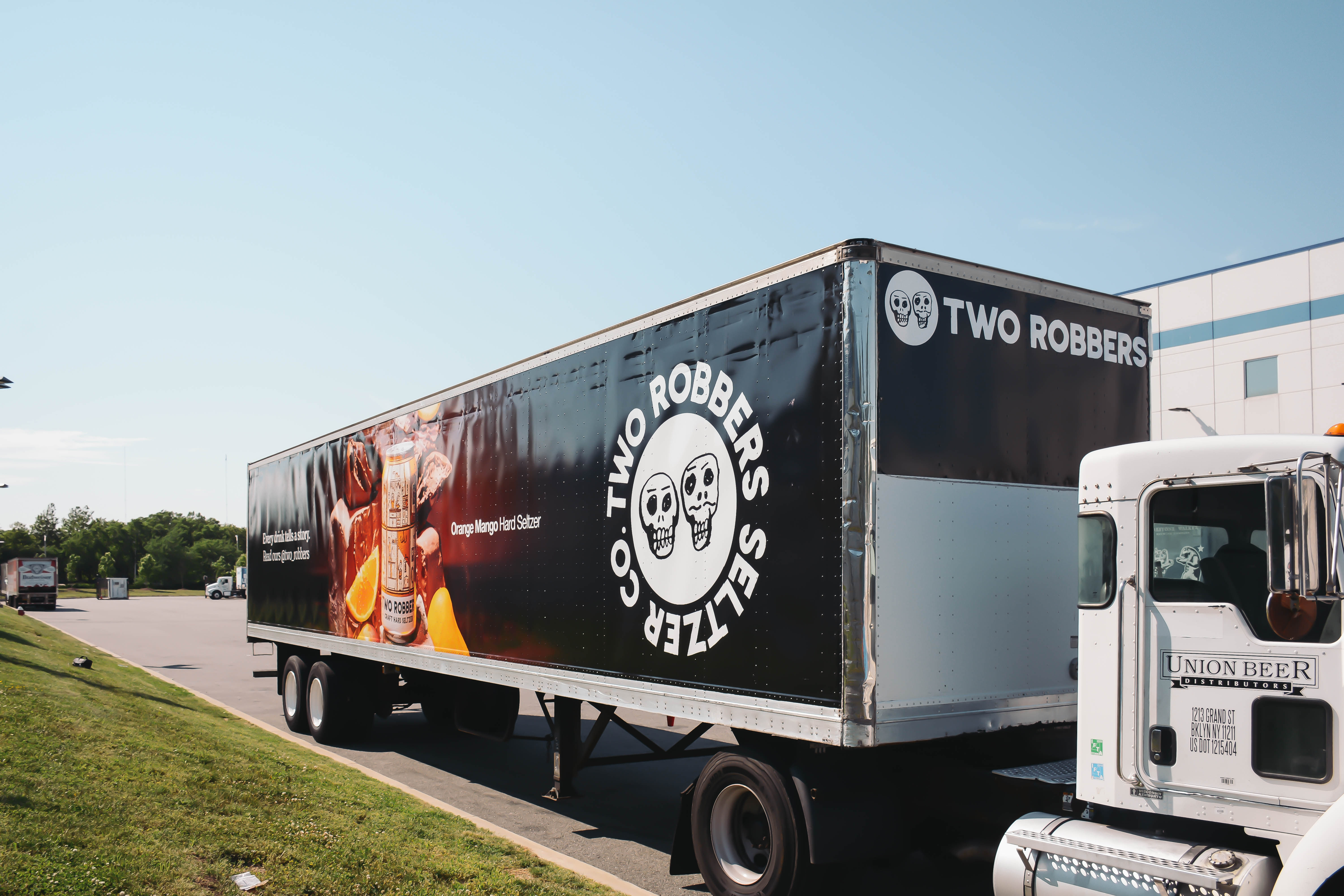 Two Robbers truck wrap.