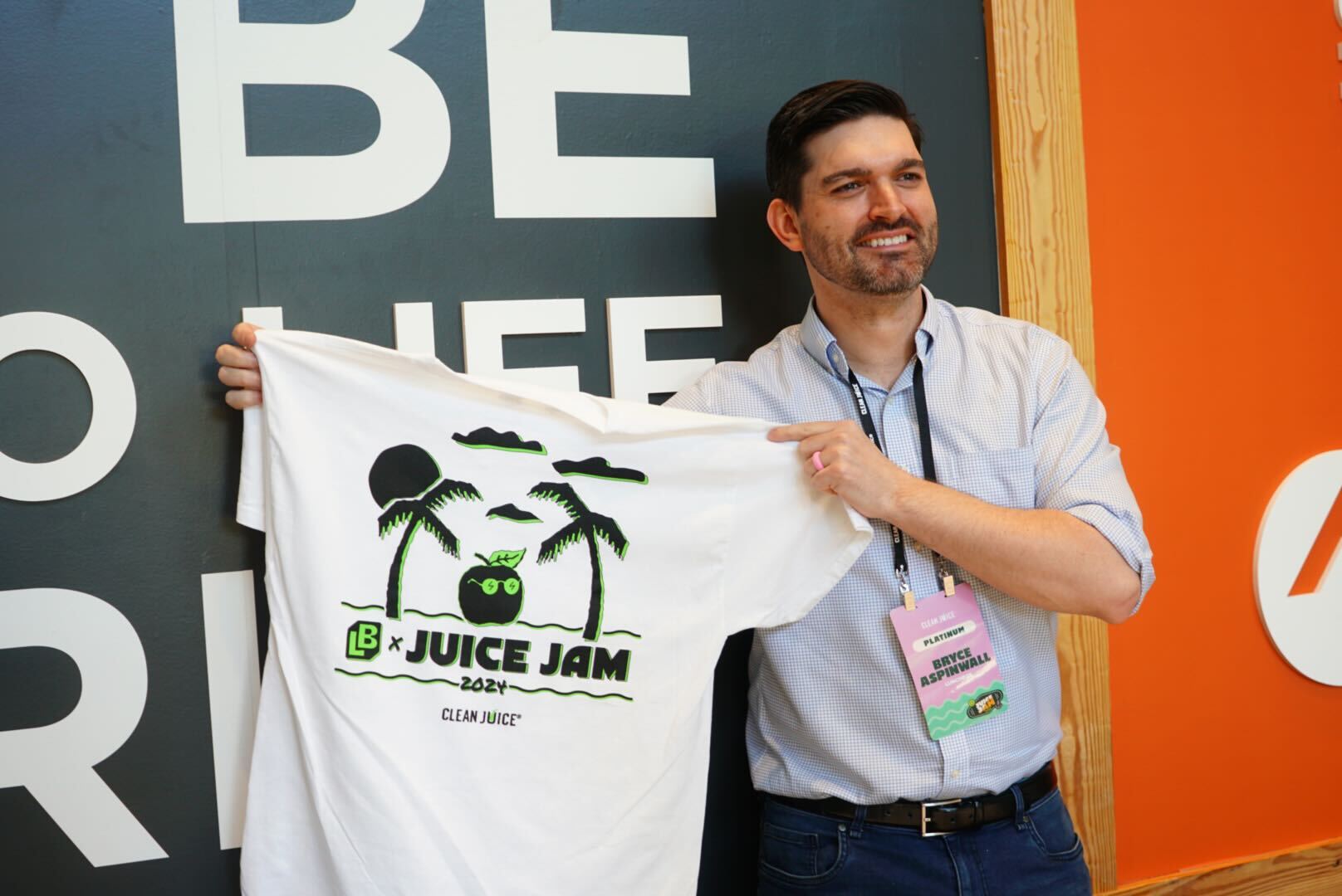 Lunchbox shirt created in collaboration with Clean Juice for Juice Jam 2024.