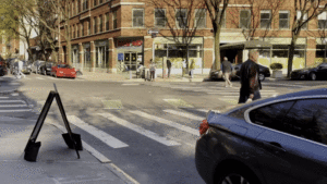 Android XR Glasses contextual assistance