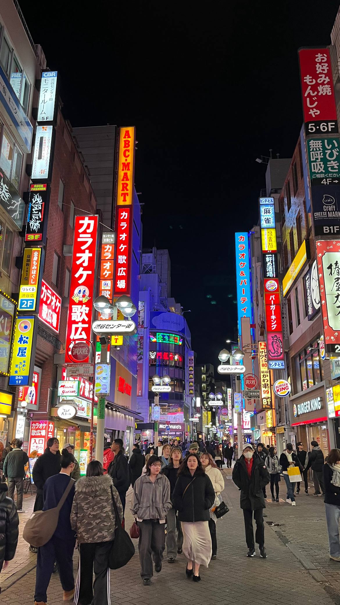 image of event at cafe