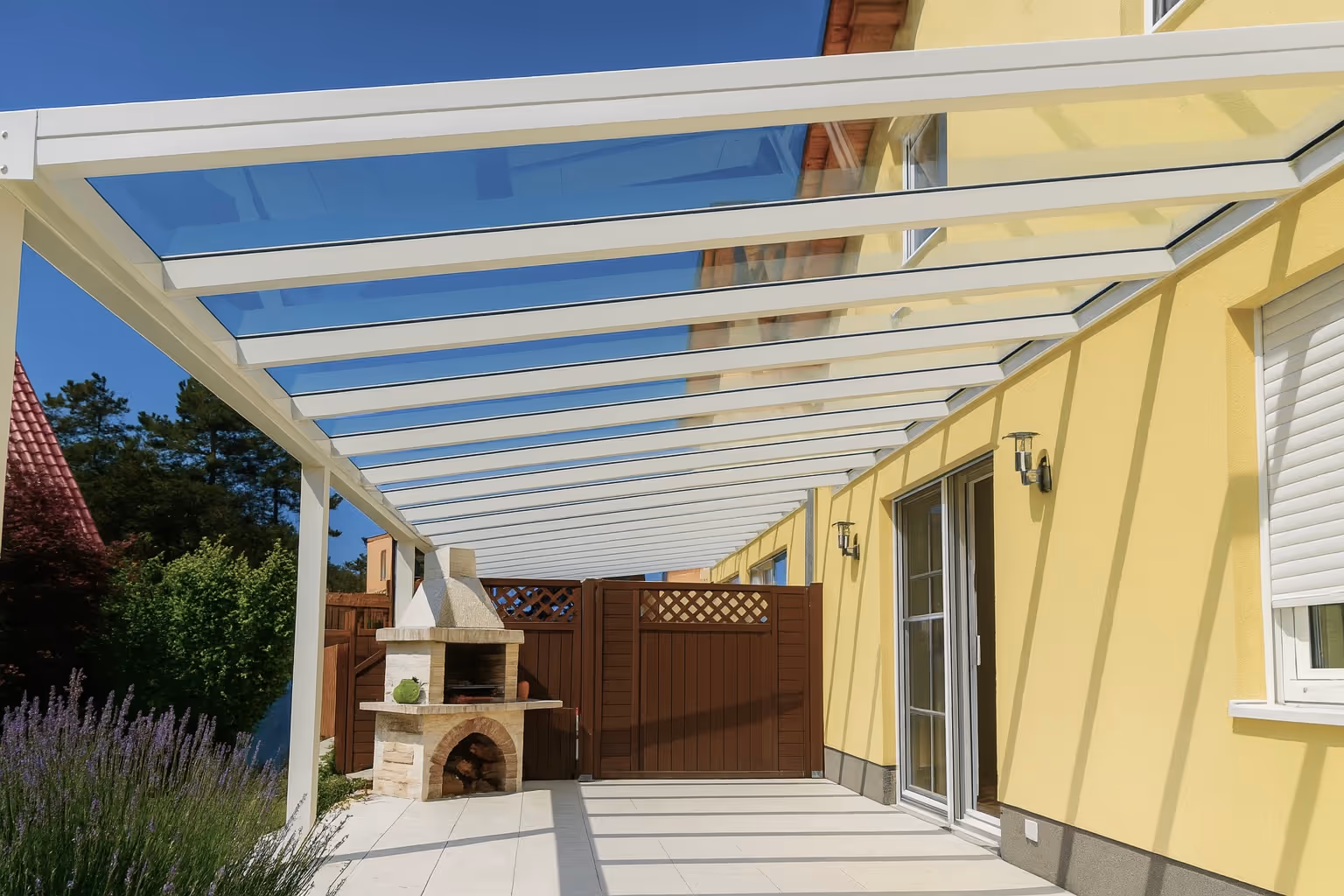 Rogätz Terrassenüberdachung Weiß