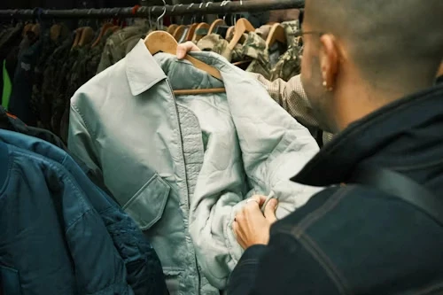 AI Clothing Trend Forecasting Tool Works