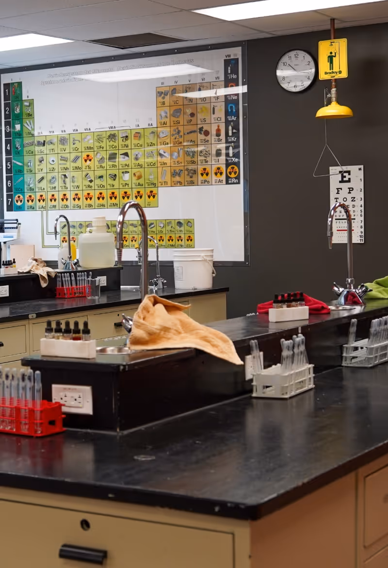 Laboratoires  de Sciences