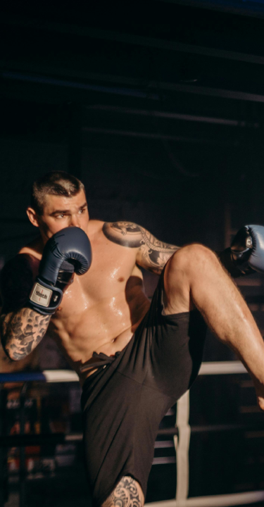 Kickboxing in Bloomfield Township, MI