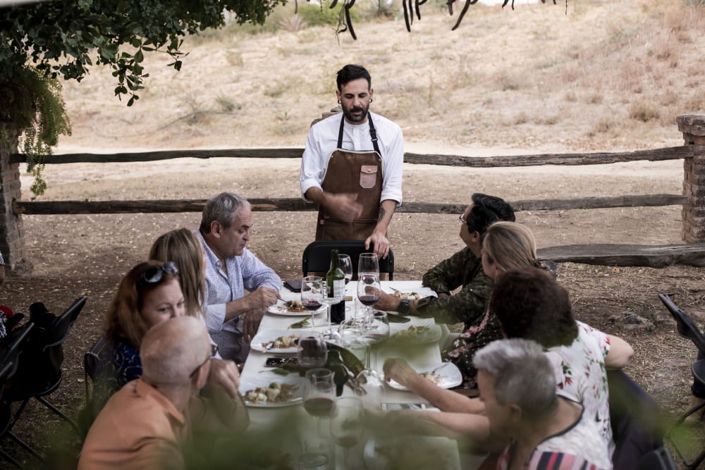 Dine Image