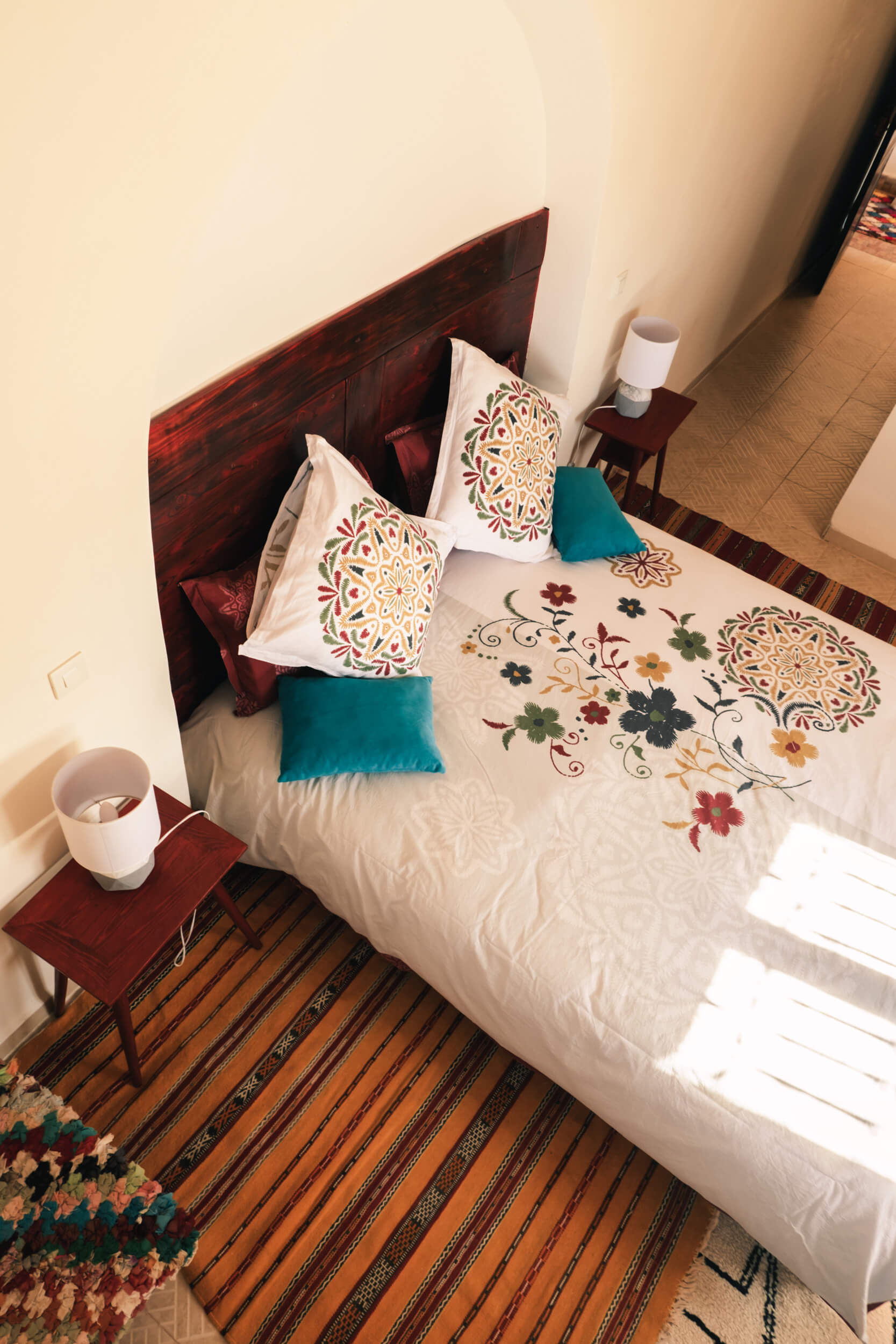 Séjour confortable dans une chambre Double idéale pour les voyageur en couple Touda Ecolodge à Vallée Ait Bougemez.