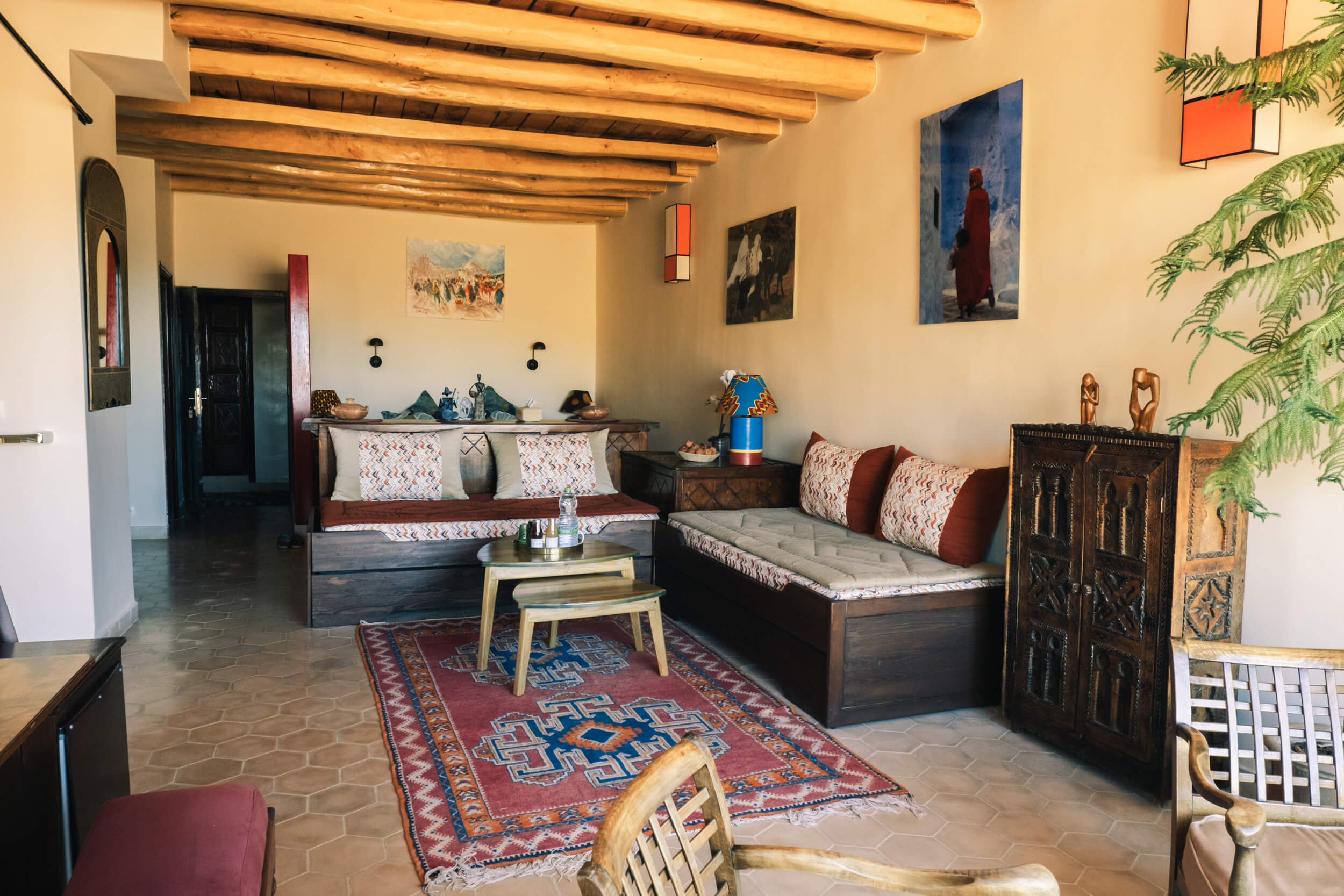 Séjour dans la Suite de Luxe chaleureux d'écolodge Touda dans la vallée d'Ait Bougemez