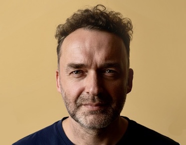 Ki-generiertes Porträt von Christian Lange-Hausstein