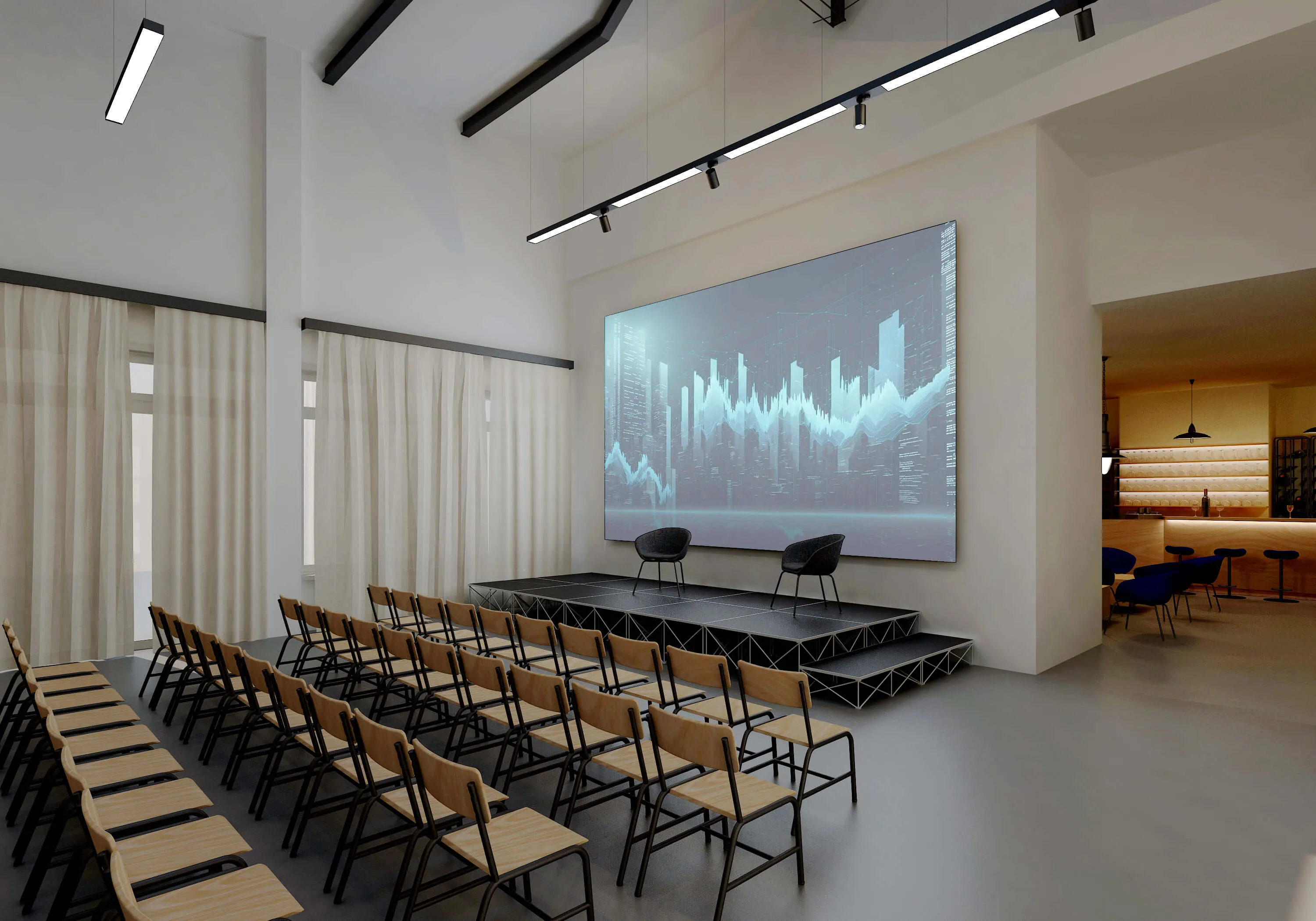 Veransatltungssaal mit vielen leeren Stuhlreihen vor einer Bühne mit großer Leinwand