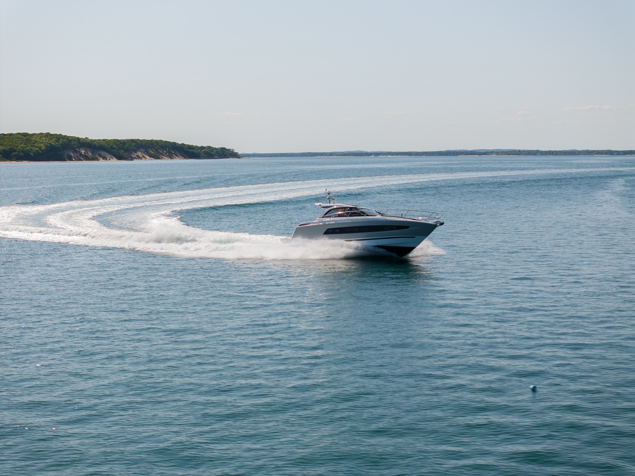 40ft Jeanneau Leader luxury yacht available for Hamptons charters