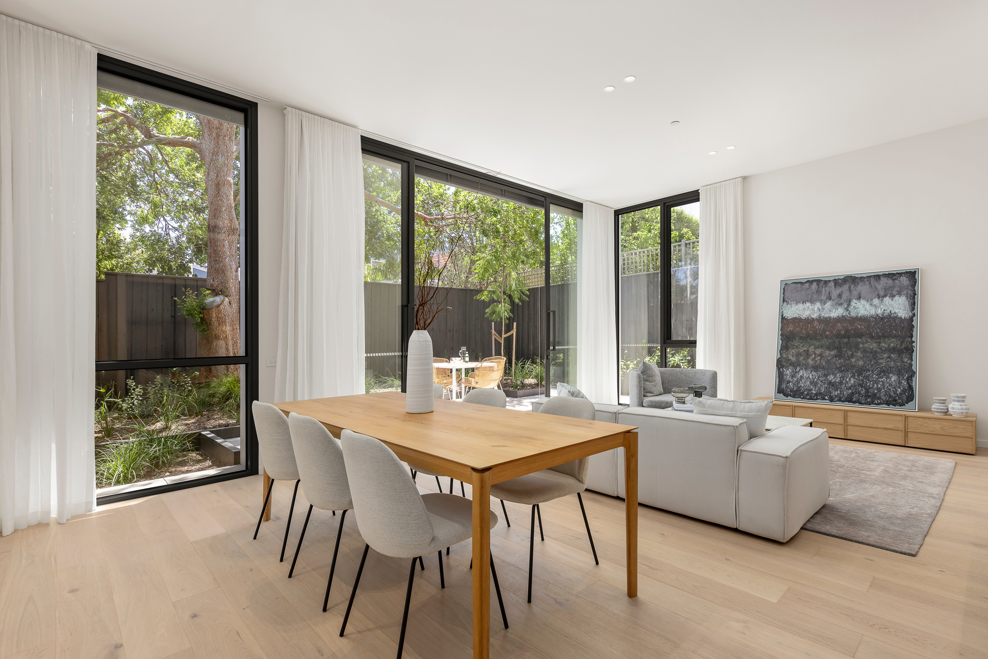 Ocean Street, Hampton development by Lowe Living.