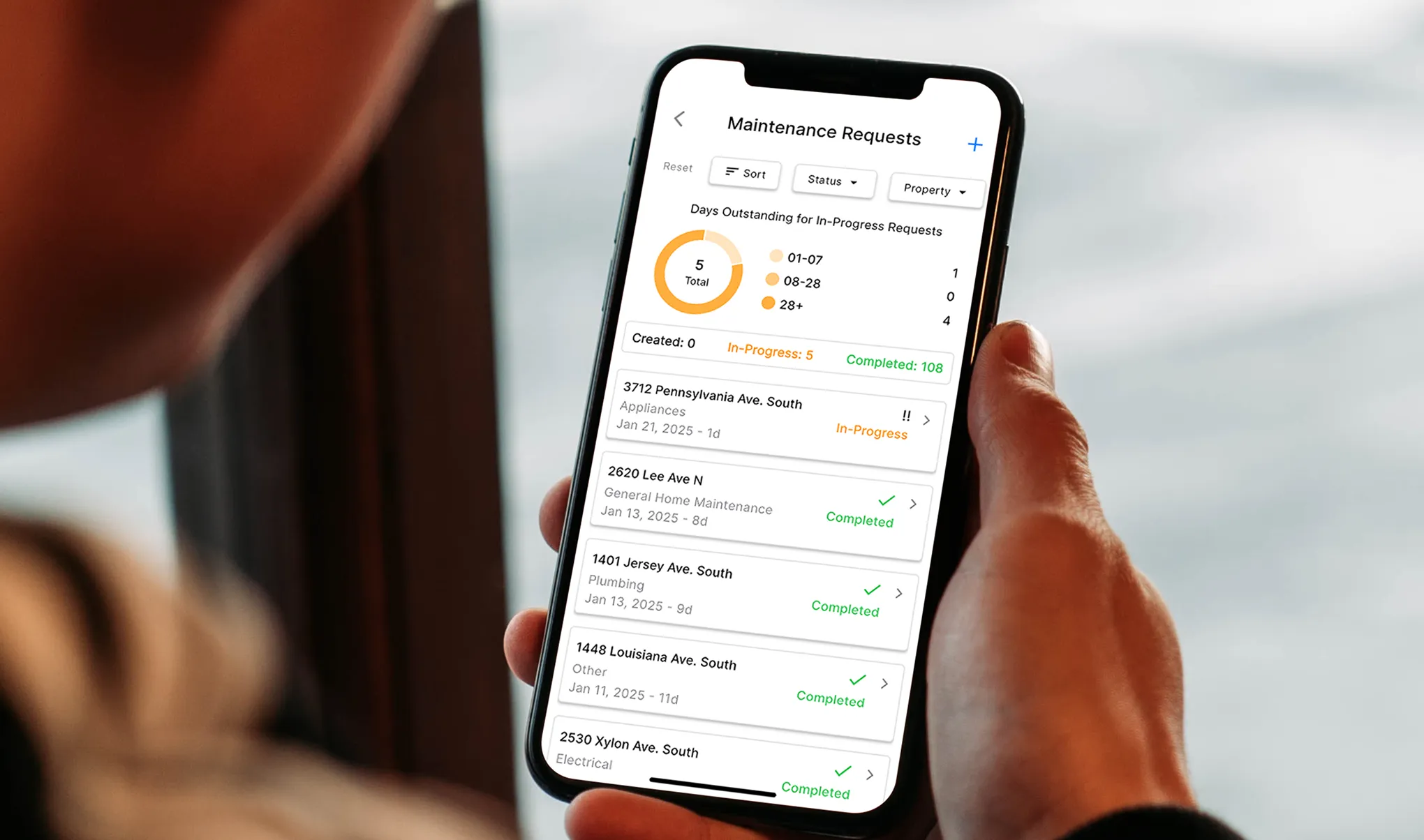 Maintenance management toolkit interface for landlords