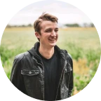 headshot lachlan robinette