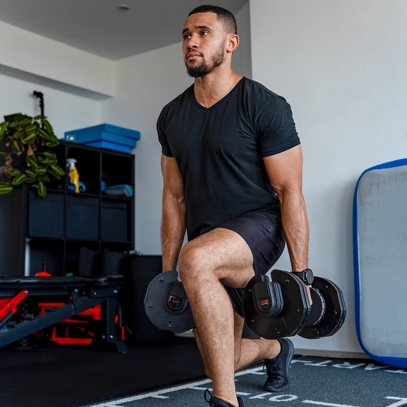 homme fait du fitness