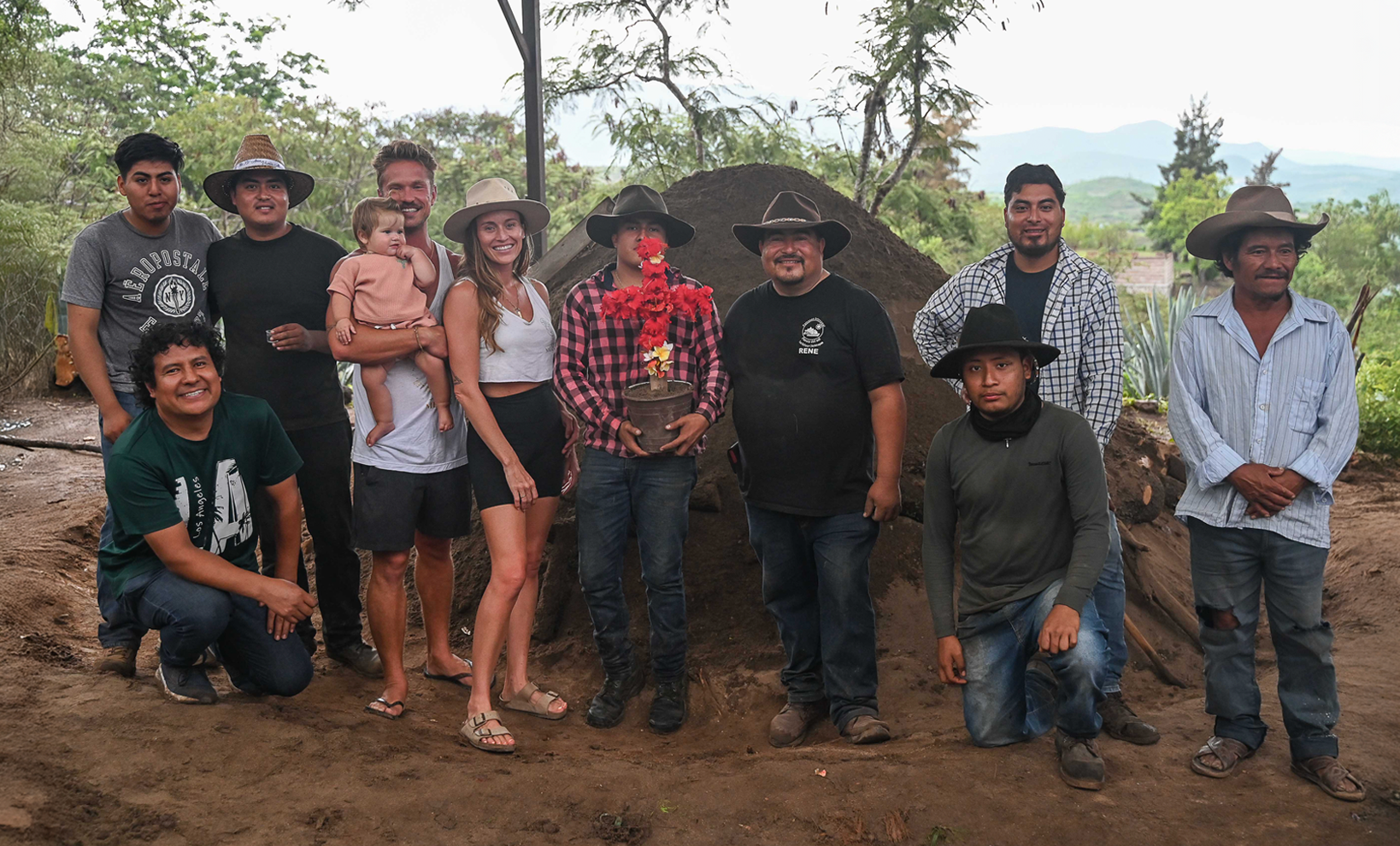 Mezcal PKGD GROUP Palomo Wedding