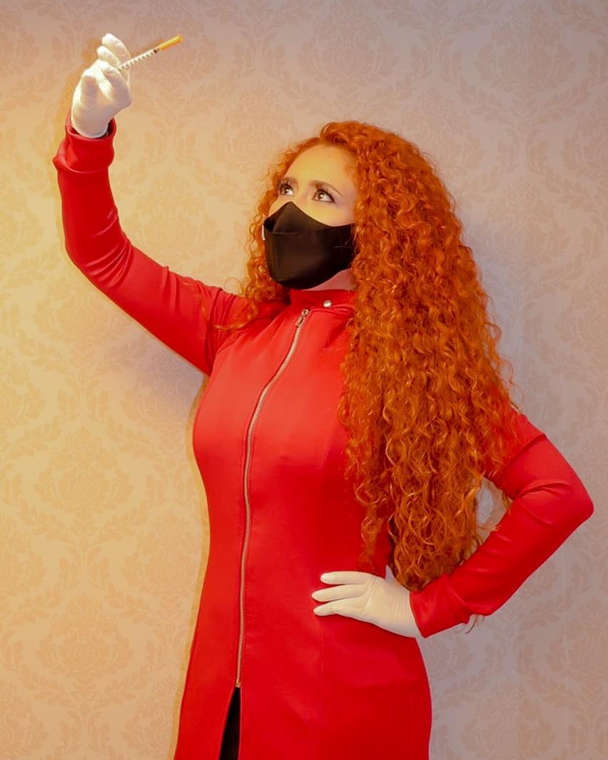 A Farmácia Estética é uma especialização para as farmacêuticas que pode trazer ótimos resultados. Essa história é sobre isso, o sucesso!