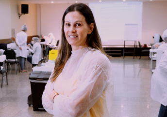 A história dessa Bióloga esteta de MG é impressionante. Ela tinha medo de arriscar, só que tomou coragem e hoje é uma referência na área.