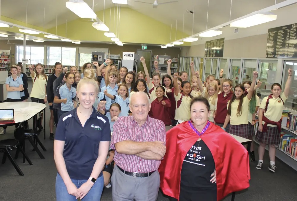 Dr. Jenine Beekhuyzen, Sarah Kane, and John Walton with the students during a STEM workshop at Dungog High School in Australia