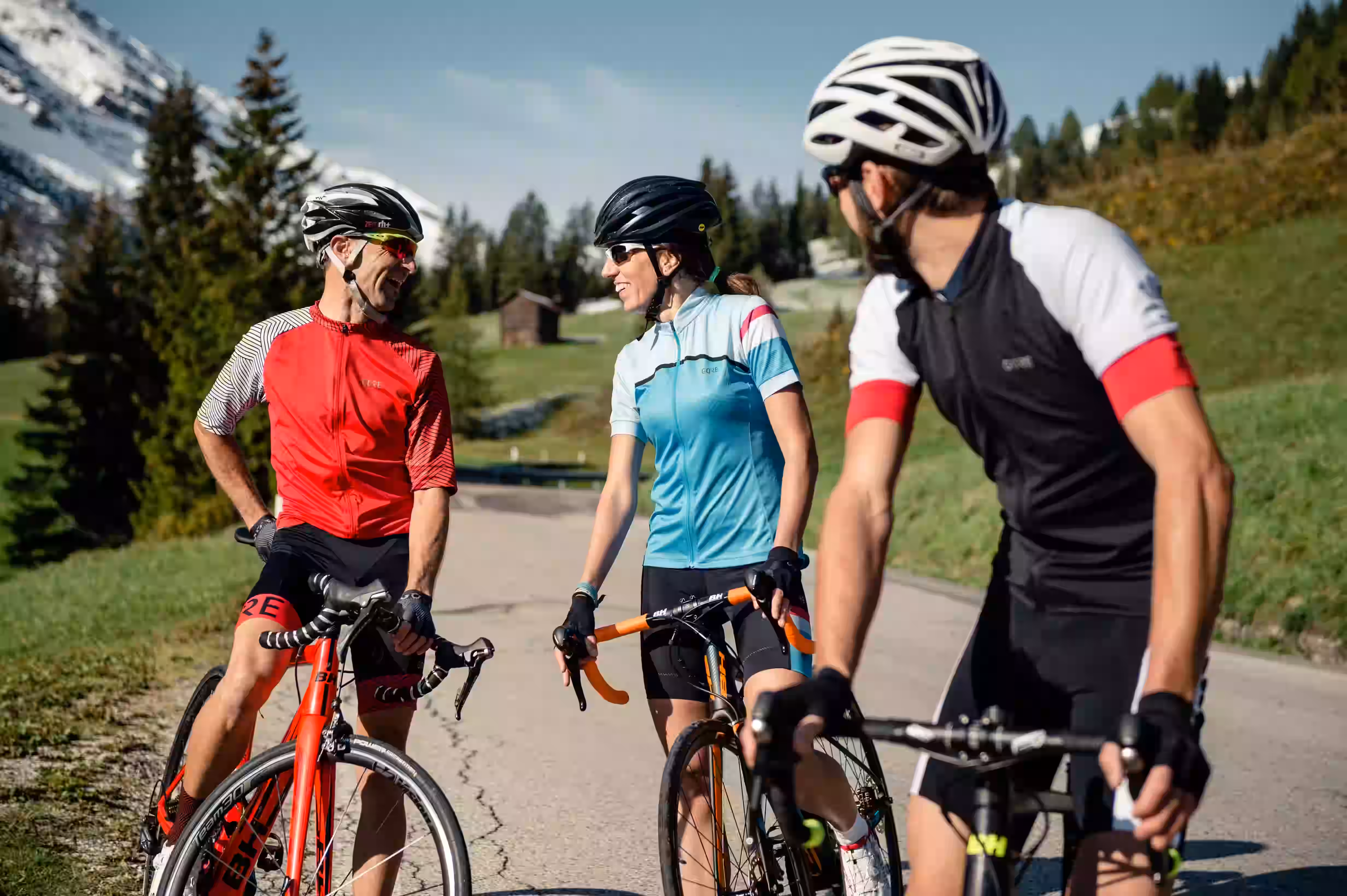 Guide di bici nelle dolomiti bellunesi sul passo Giau