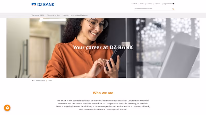 Screenshot of the official career page of DZ Bank