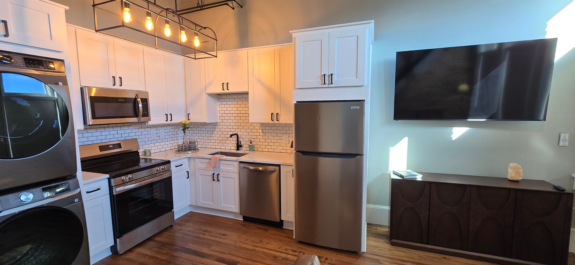 Lofts+ Unit 208 - image 15