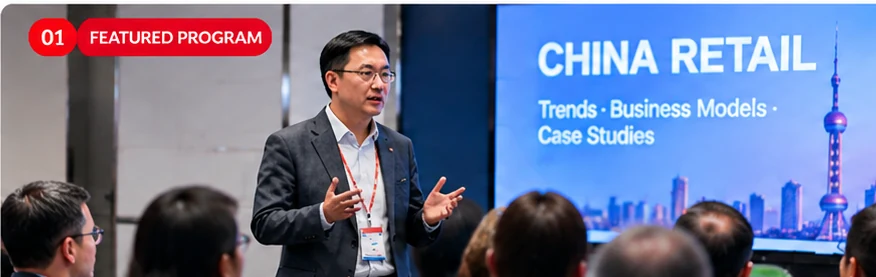 China retail expert speaking at a professional learning seminar
