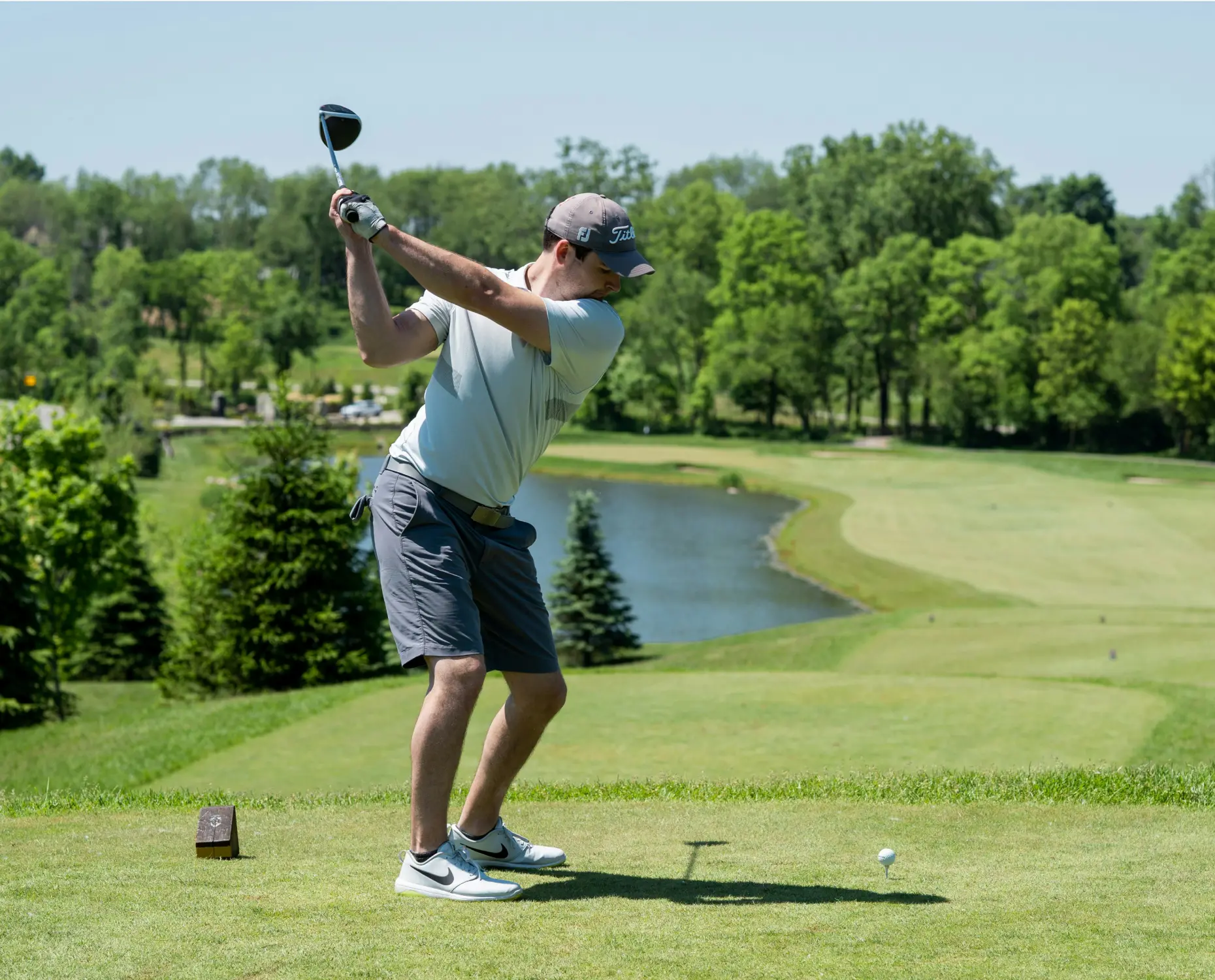 Home pricing left image