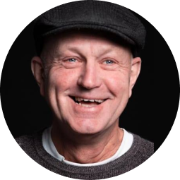 [headshot] image of customer (for a bars & pub)