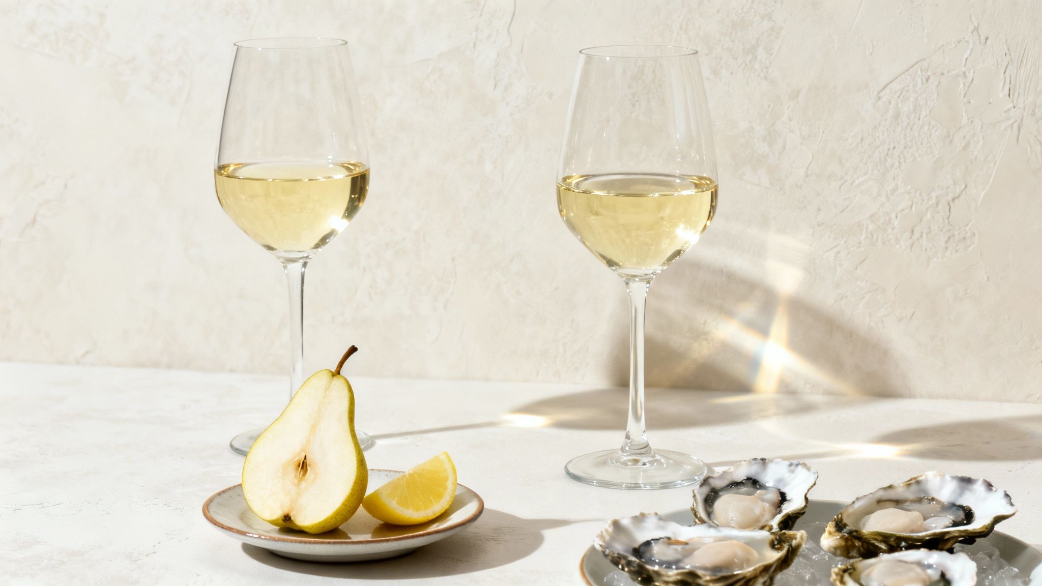 crisp Italian white wine with oysters