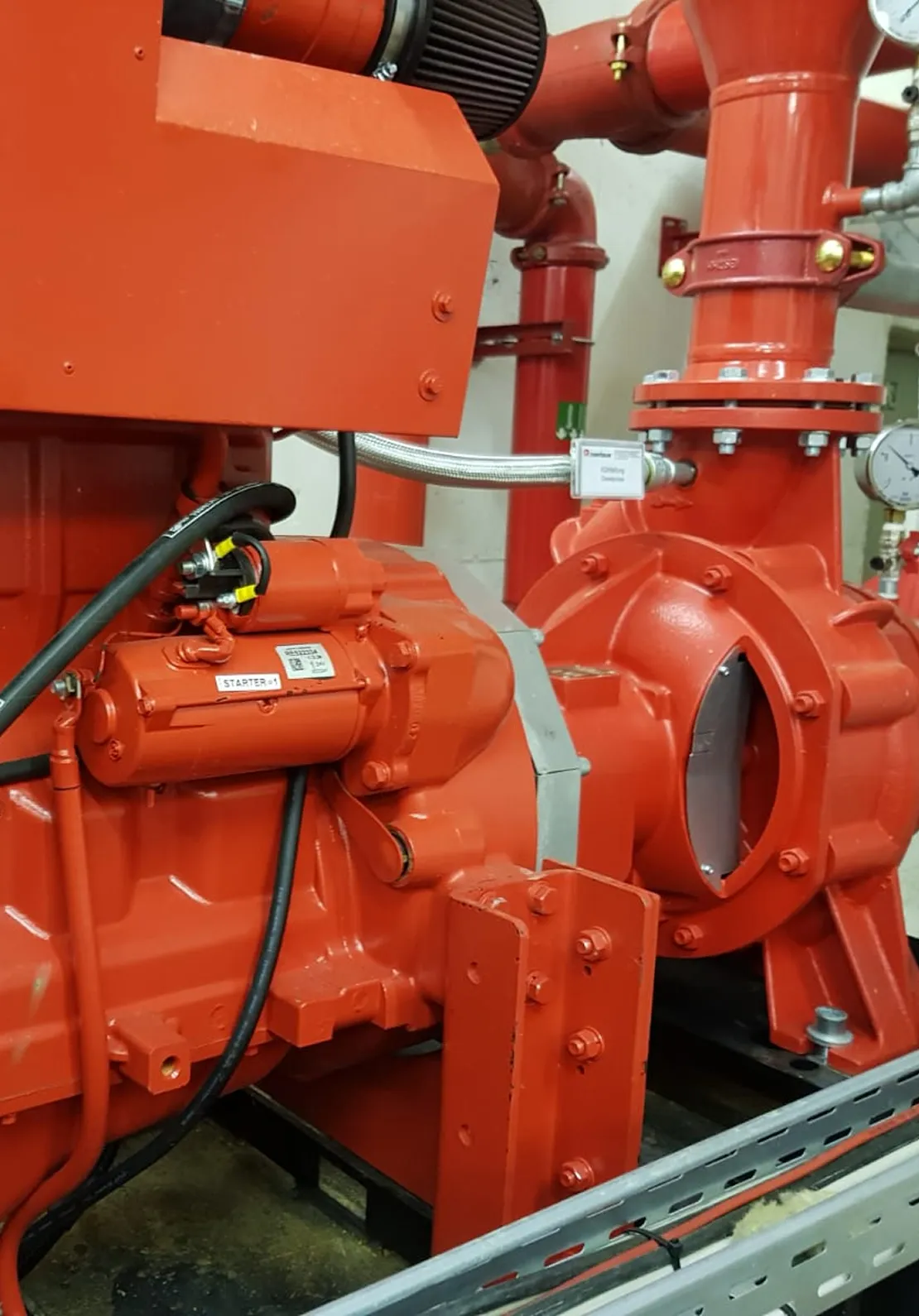 Erneuerung des gesamten Aggregates nach Wasserschaden