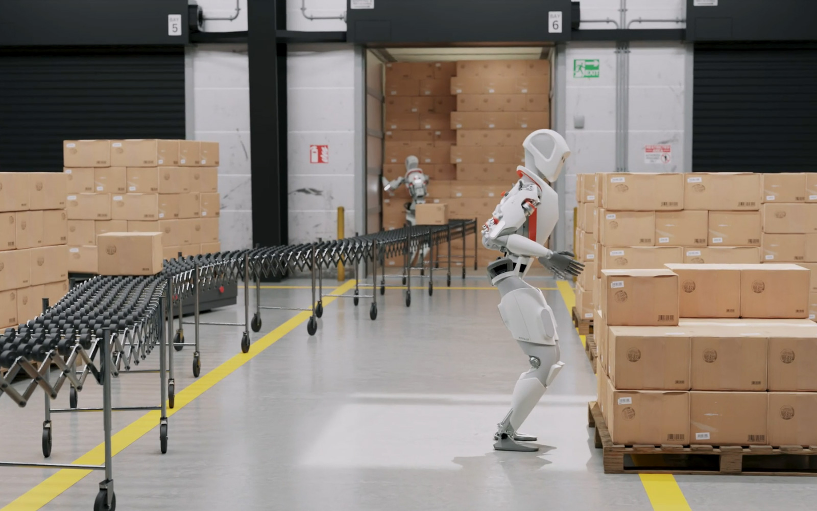 Apptronik's Apollo in use for Palletization