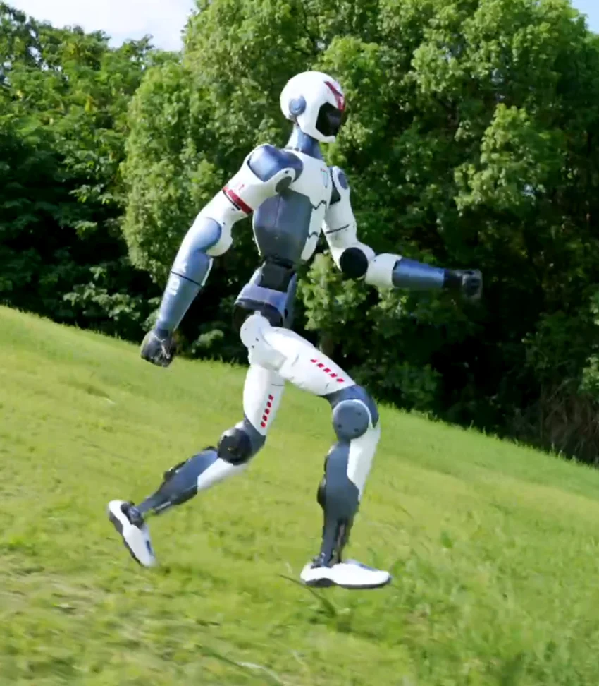 Unitree R1