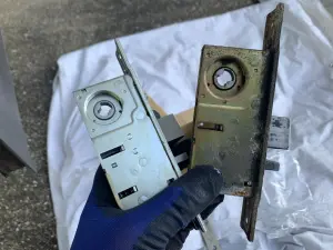 錠前及びシリンダー洗浄-カギの110番(有)防犯システム