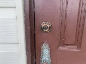 鍵が開かない現場-カギの110番(有)防犯システム