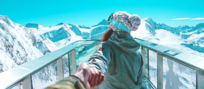 Budget-Friendly Ways To Make the Most of Your Winter Holiday