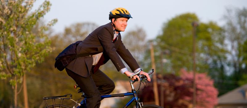How to Embrace the Car-Free Lifestyle: 5 Tips for Going Carless