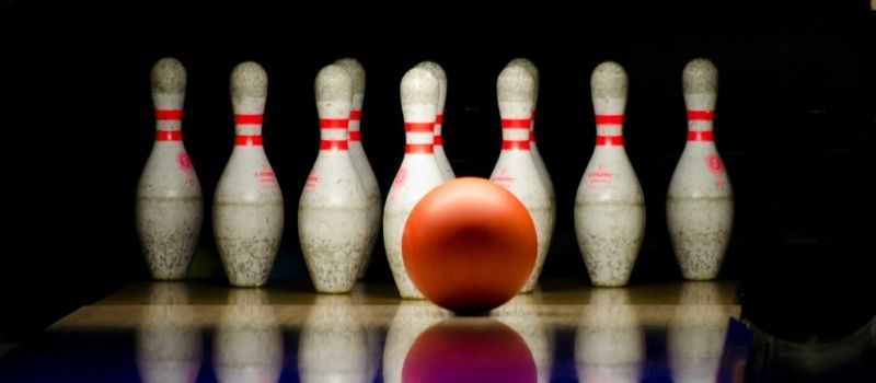 How to Have Fun While Bowling If You Suck