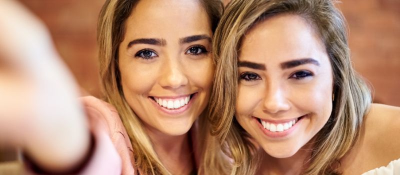 How To Look Photogenic (Even If You’re Not)