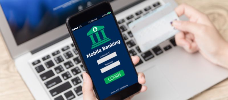 Most Common Online Banking Mistakes Small Business Owners Should Avoid (5 Tips)