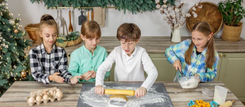 Ready, Set, Bake: 5 Ways To Decorate Cookies This Holiday Season