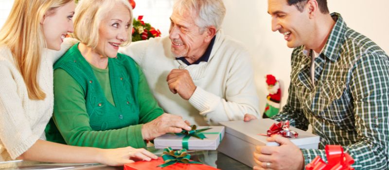 Repay the Love: 5 Meaningful Ways to Show Appreciation to Your Parents