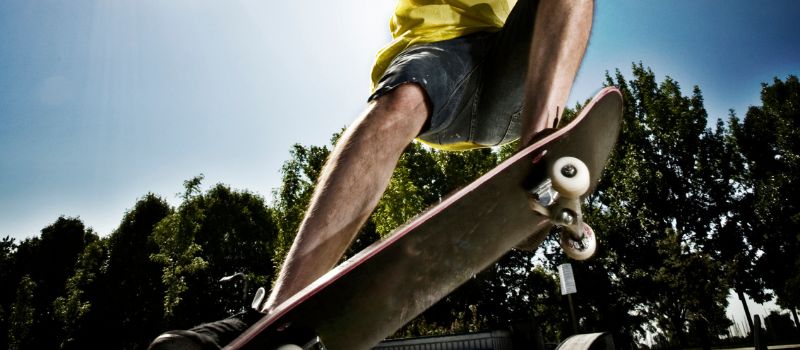 The Adult Skateboarder's Guide: 5 Simple Ways to Get Started and Stay Safe