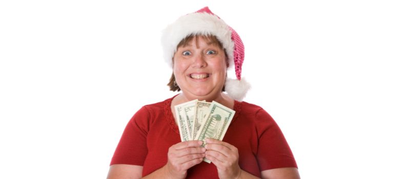 Ways To Enjoy Christmas  If You're on a Tight Budget
