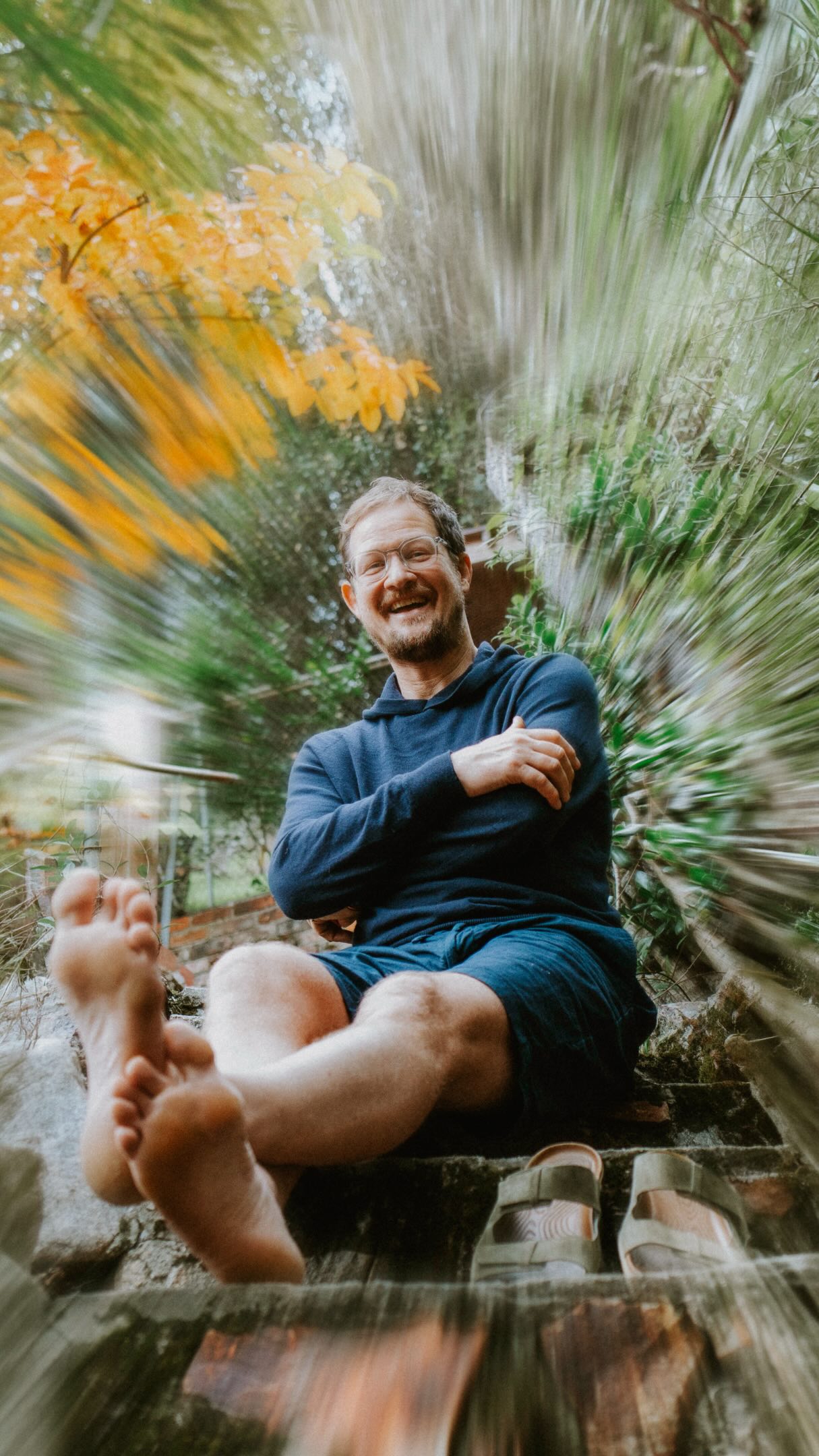 Vivobarefoot Facebook ad example, live 30+ days