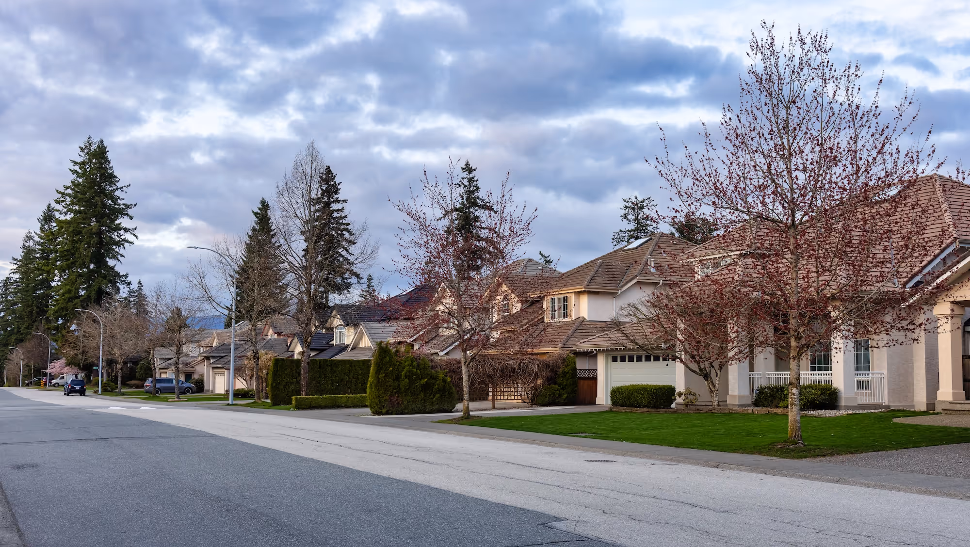 8 Units vs. 9 Units: The Overlooked Regulatory Threshold for Housing in Edmonton